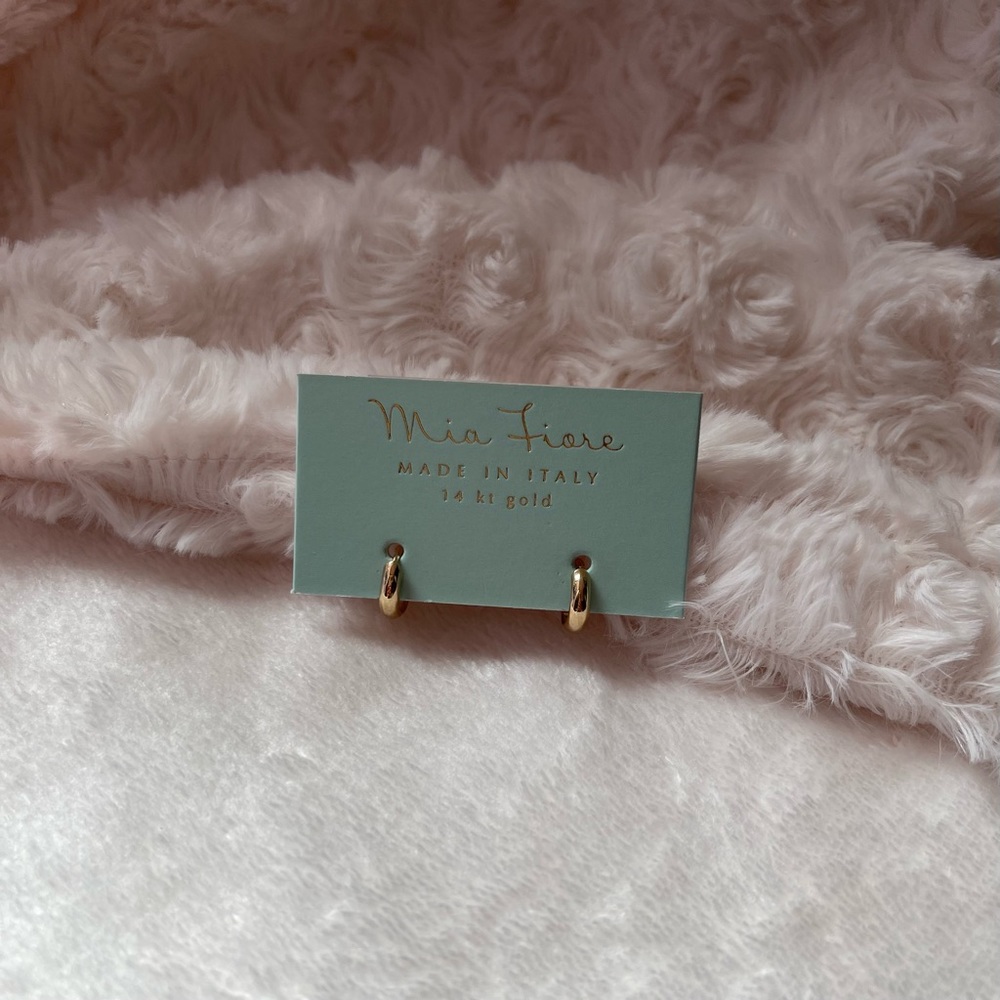 MIA FIORE Made In Italy 14kt Gold Polished Petite Huggie Earrings